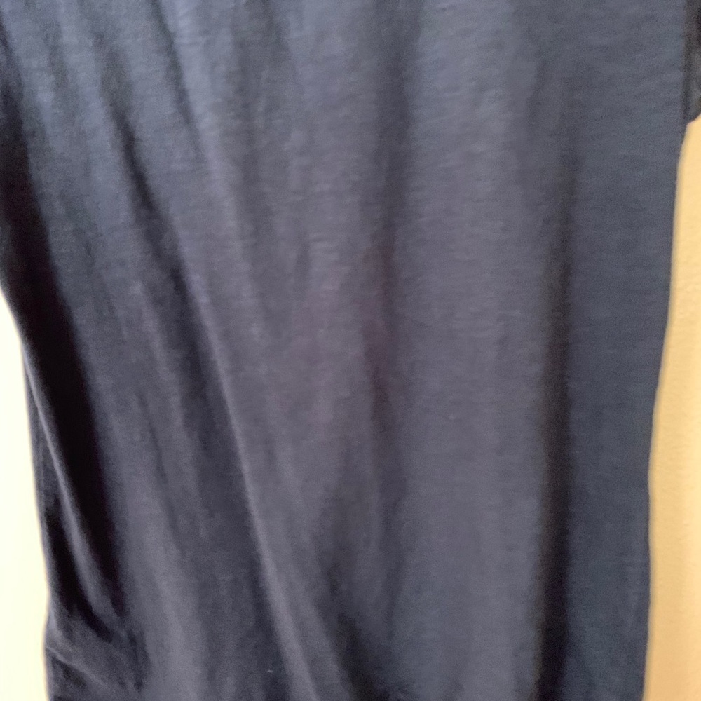 T-shirt - Picture 3 of 4